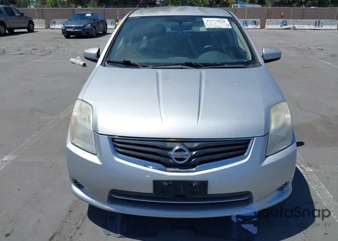 2010 Nissan Sentra 2.0S from USA, damaged, VIN 3N1AB6AP8AL680251